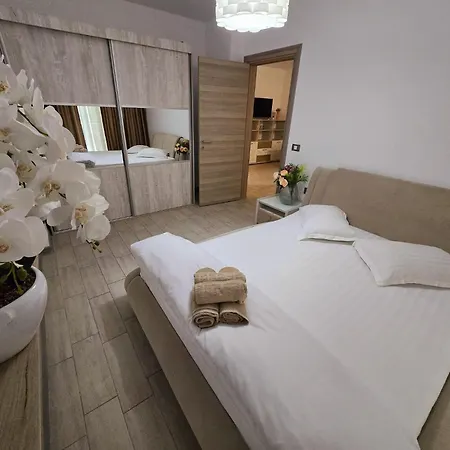 Cozy Family - Pool & Apartament